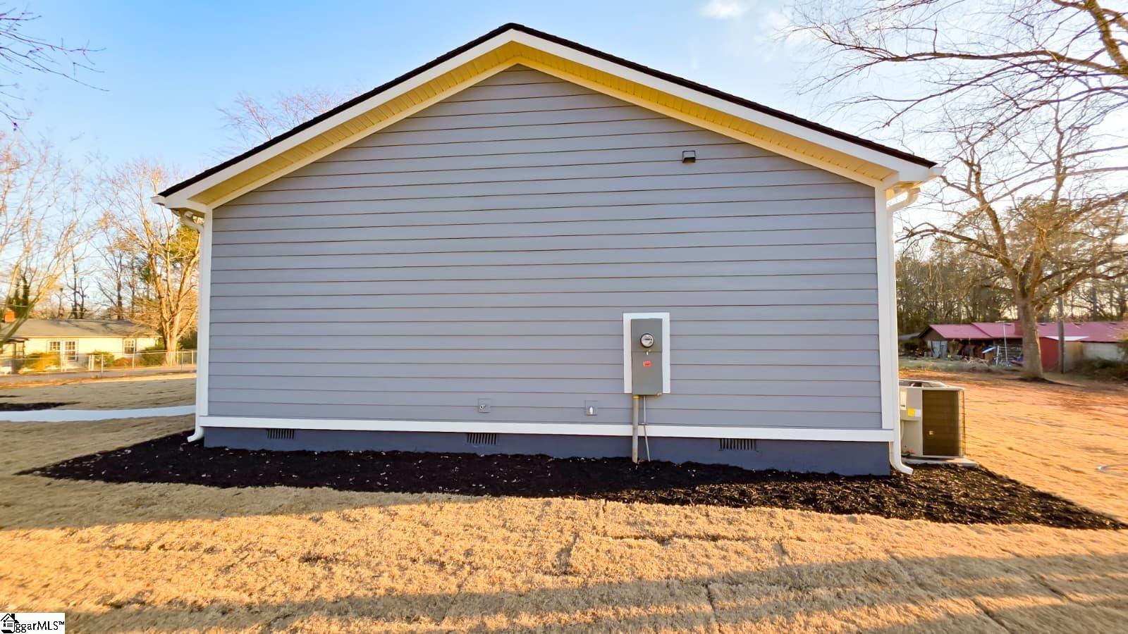 335 Blue Ridge Circle Belton, SC 29627 - Photo 14 of 28