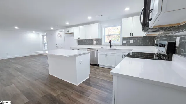 $259,000 | 335 Blue Ridge Circle, Belton, SC 29627