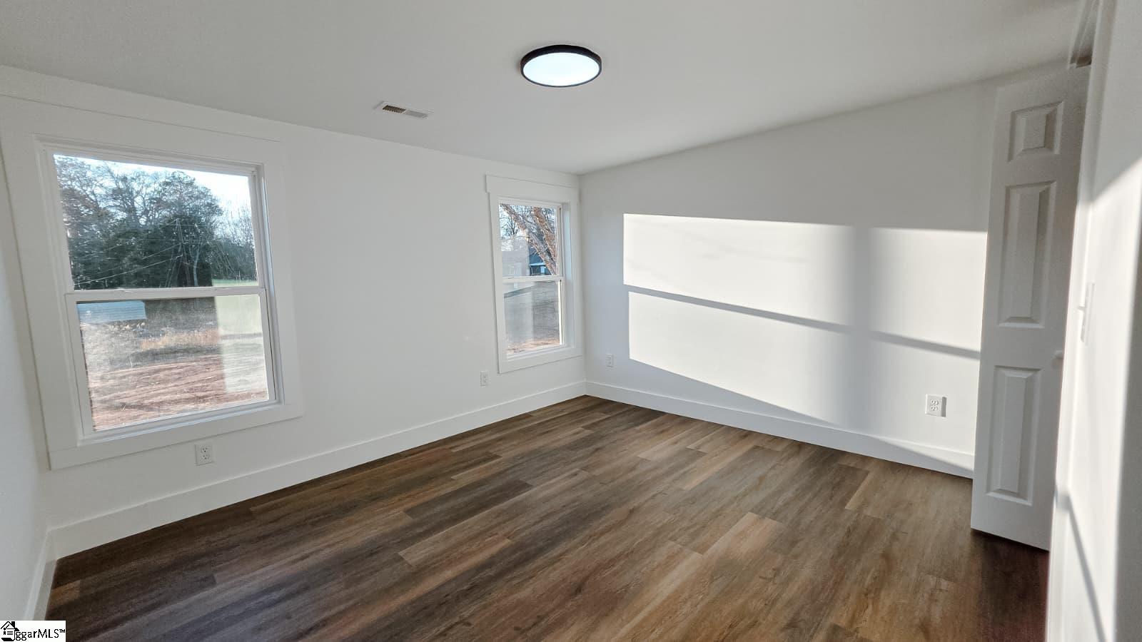 335 Blue Ridge Circle Belton, SC 29627 - Photo 5 of 28