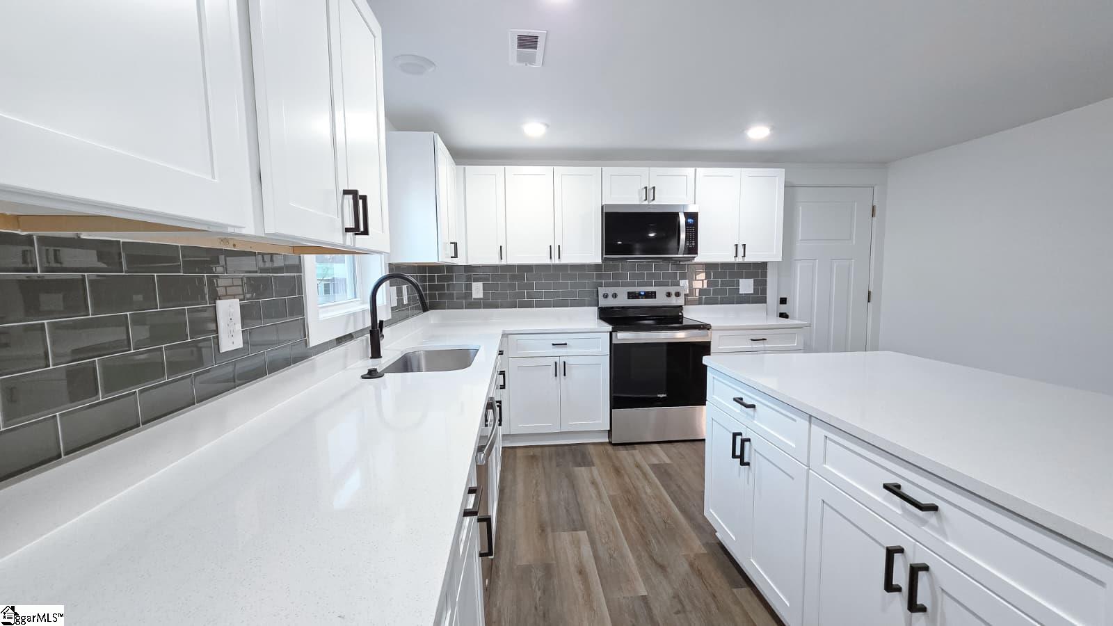 335 Blue Ridge Circle Belton, SC 29627 - Photo 6 of 28