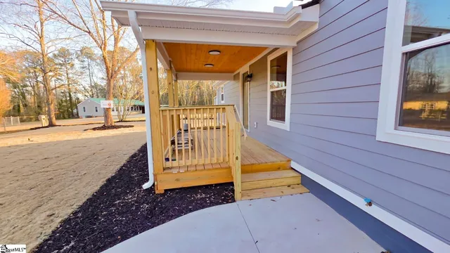 $259,000 | 335 Blue Ridge Circle, Belton, SC 29627