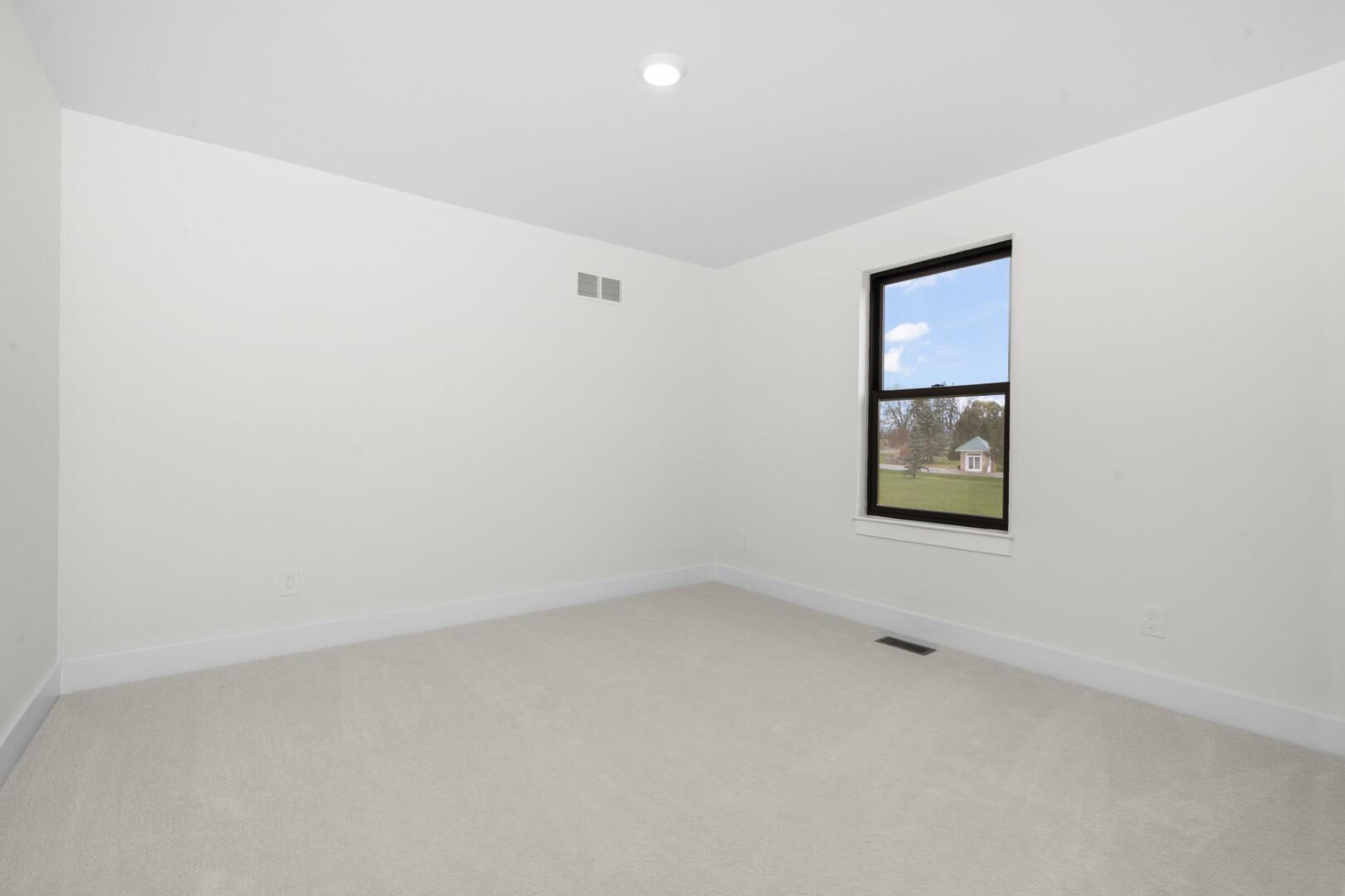 8131 Pine Ridge Court Northville, MI 48168 - Photo 16 of 32 New Homes Offered by BRE (17)