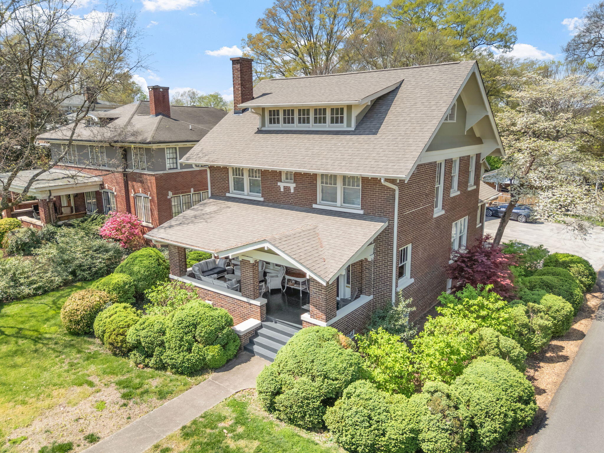 853 North Ocoee Street Cleveland, TN 37311 - Photo 2 of 95 5-web-or-mls-DJI_20260402131547_0088_D