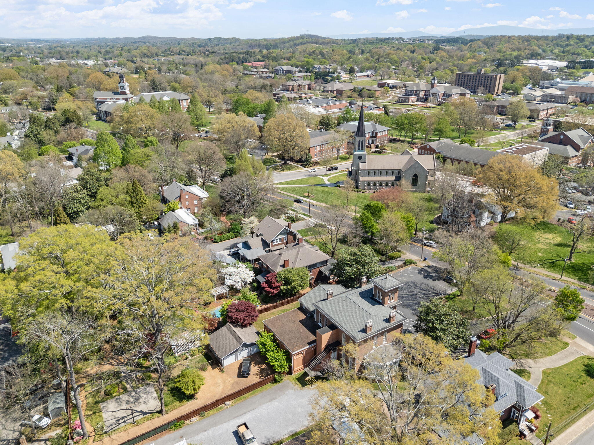 853 North Ocoee Street Cleveland, TN 37311 - Photo 88 of 95 83-web-or-mls-DJI_20260402124402_0046_D