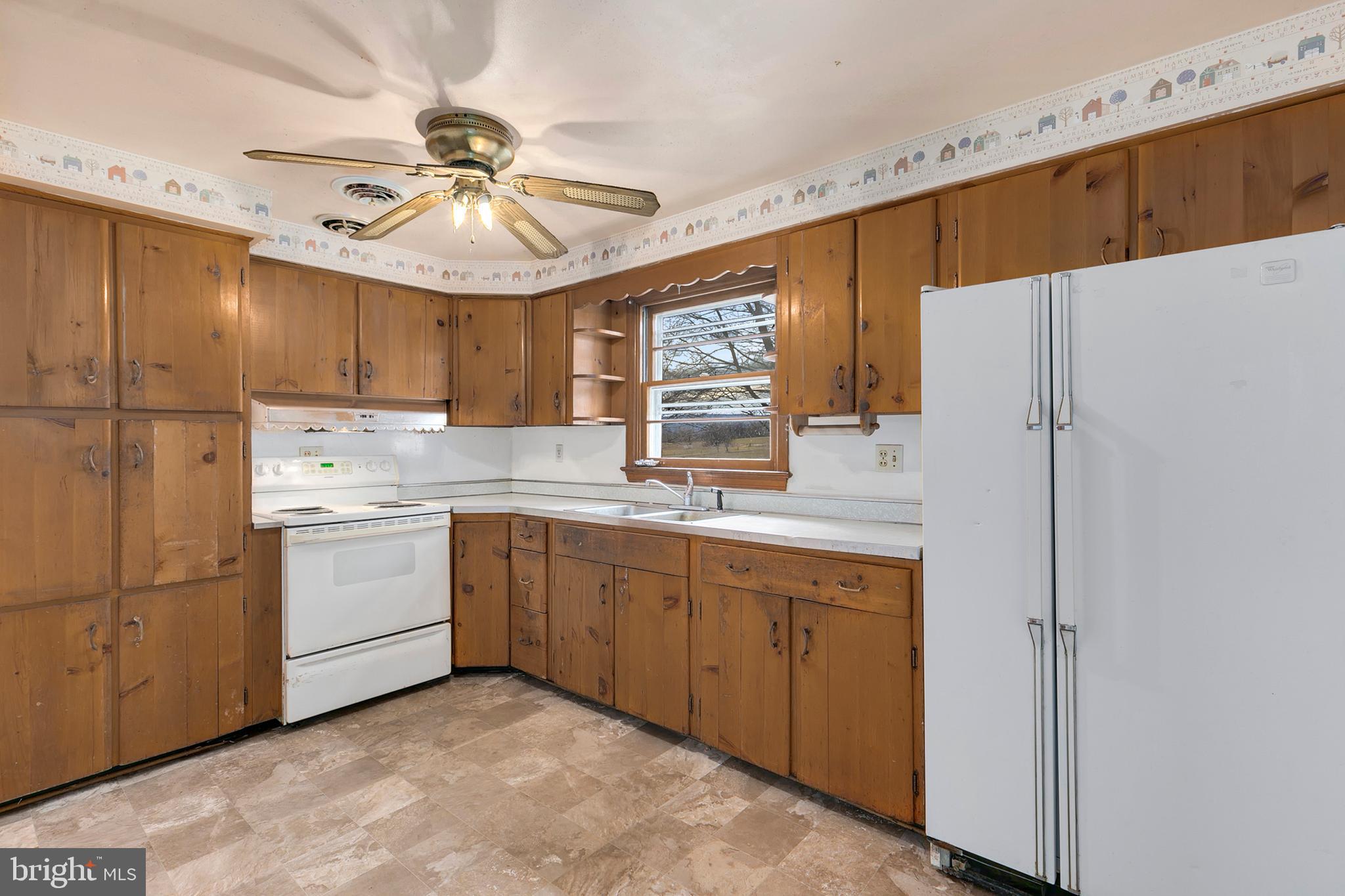 9854 Bartgis Road Frederick, MD 21702 - Photo 6 of 25 Gallery Image 6