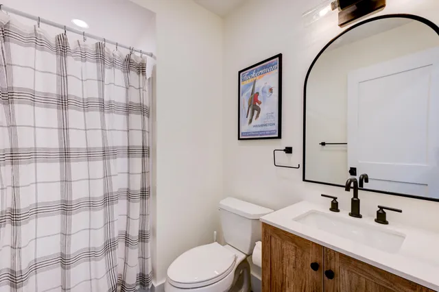 $1,099,999 | 137 Skimobile Road, Unit 3, Conway, NH 03860