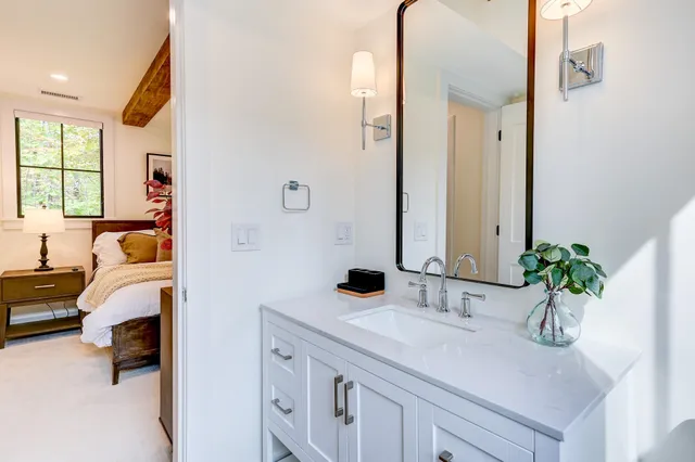 $1,099,999 | 137 Skimobile Road, Unit 3, Conway, NH 03860