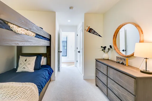 $1,099,999 | 137 Skimobile Road, Unit 3, Conway, NH 03860