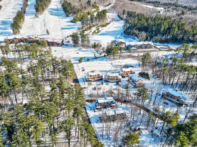 $1,099,999 | 137 Skimobile Road, Unit 3, Conway, NH 03860