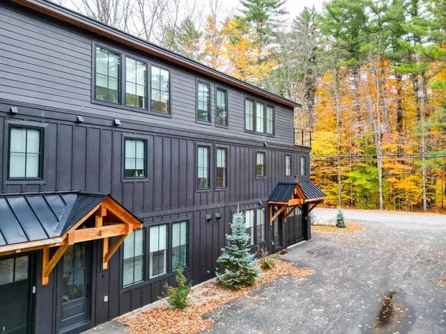$1,099,999 | 137 Skimobile Road, Unit 3, Conway, NH 03860