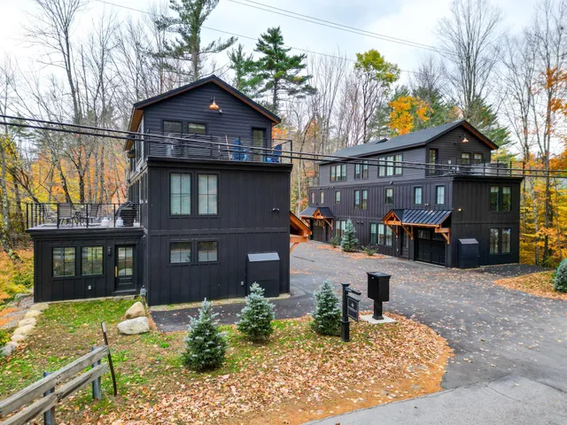 $1,099,999 | 137 Skimobile Road, Unit 3, Conway, NH 03860