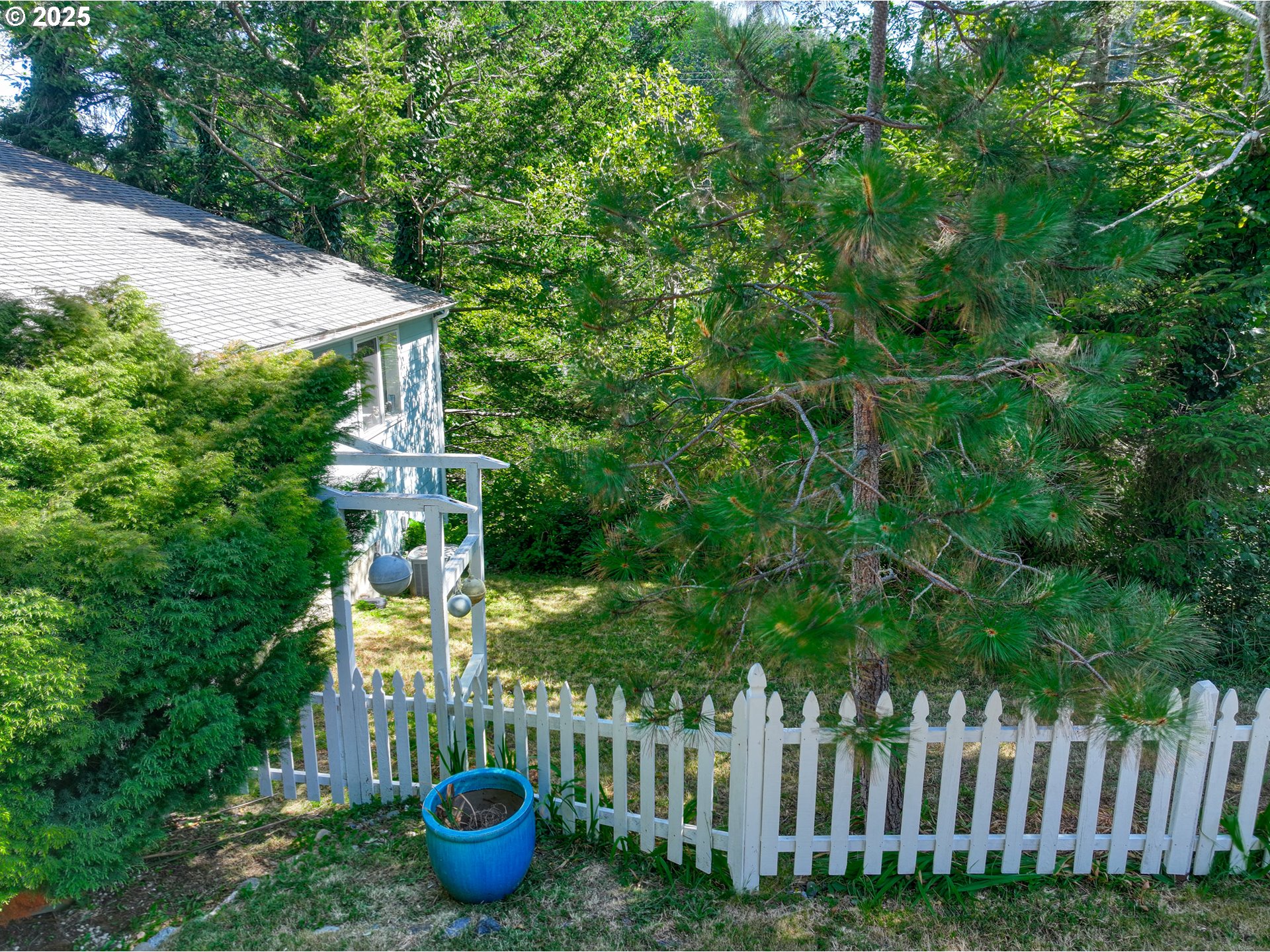 94239 Terrace Garden Way Gold Beach, OR 97444 - Photo 23 of 24