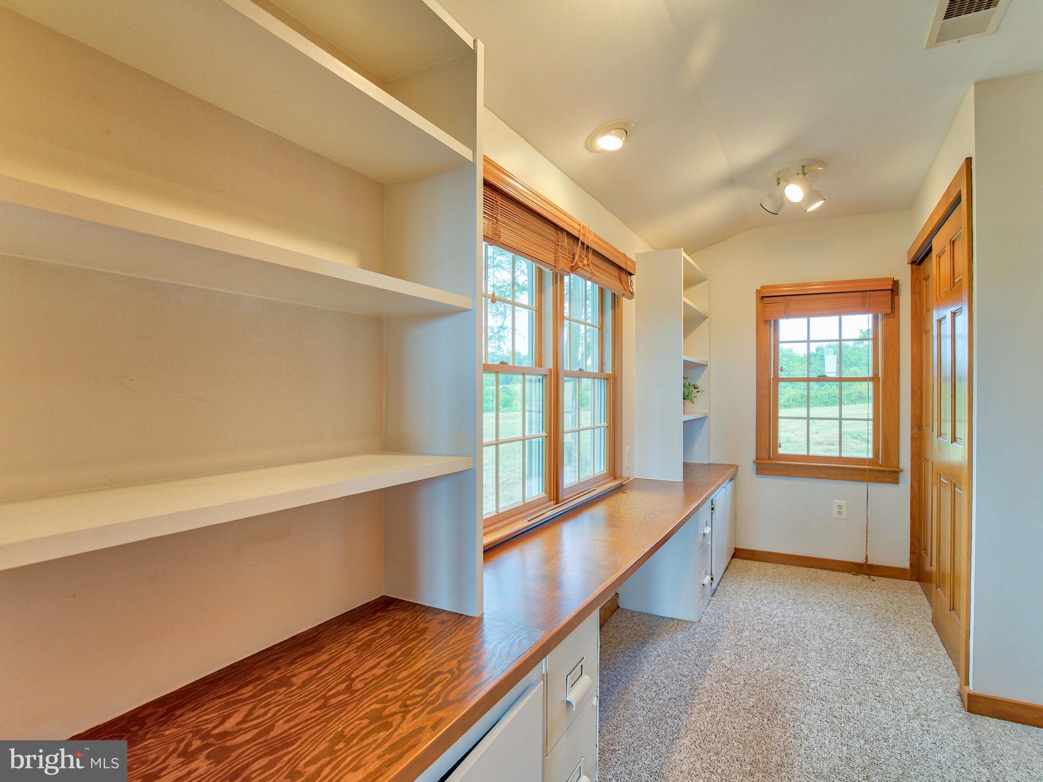 44266 Spinks Ferry Road Leesburg, VA 20176 - Photo 14 of 20 Gallery Image 14
