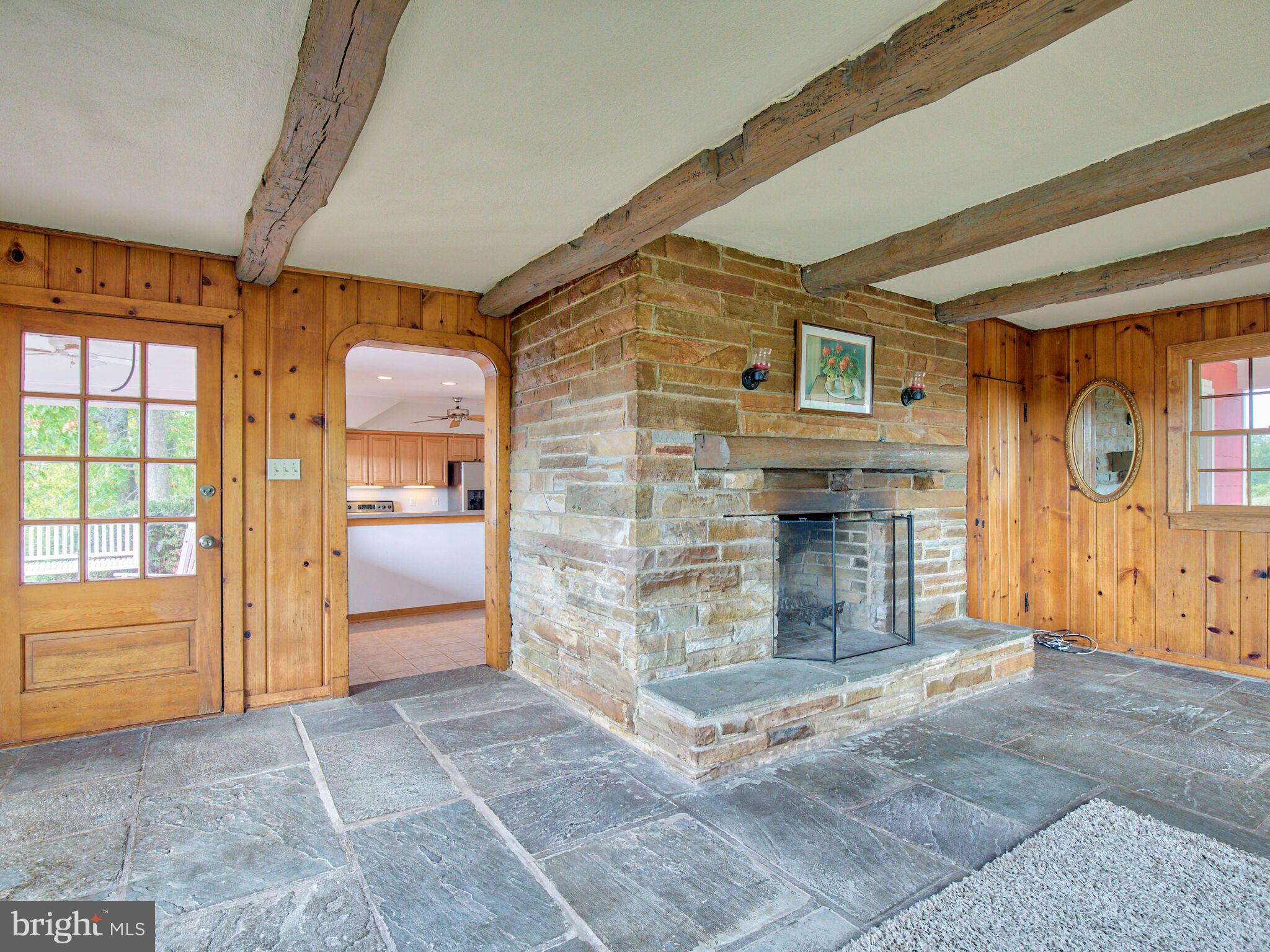 44266 Spinks Ferry Road Leesburg, VA 20176 - Photo 6 of 20 Gallery Image 6