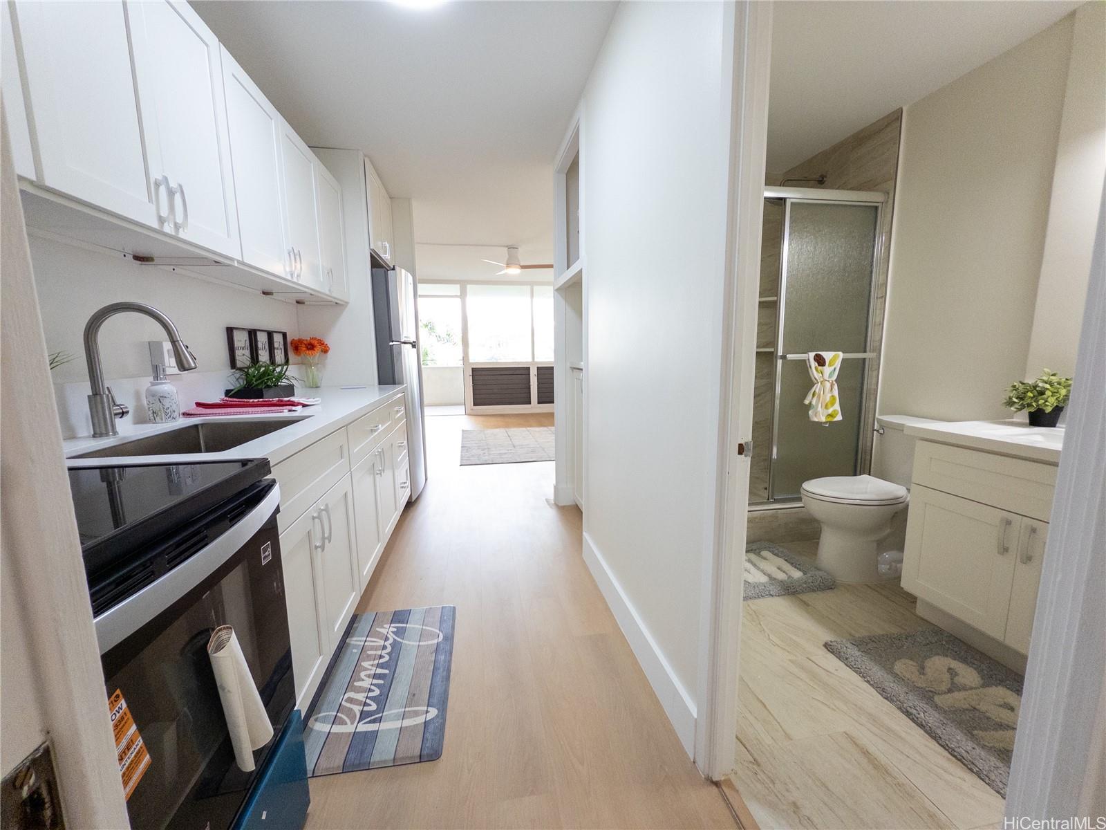 425 Ena Road, Unit 607C Honolulu, HI 96815 - Photo 2 of 21