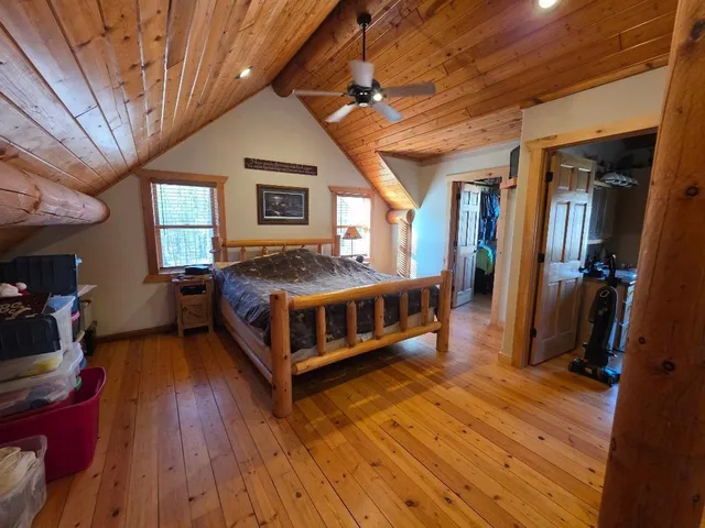 $775,000 | 2646 1 1/2 Street, Cumberland, WI 54829