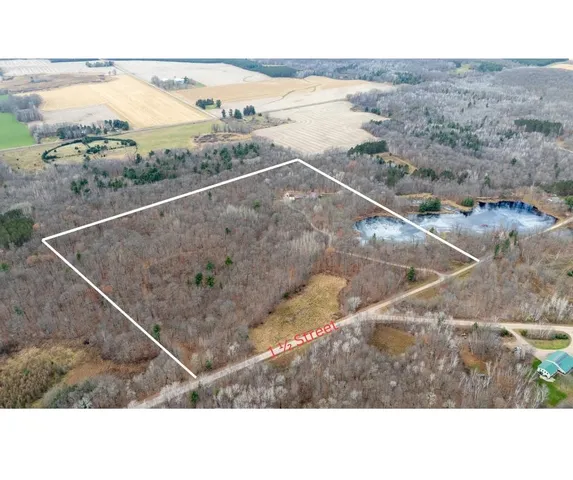 $775,000 | 2646 1 1/2 Street, Cumberland, WI 54829