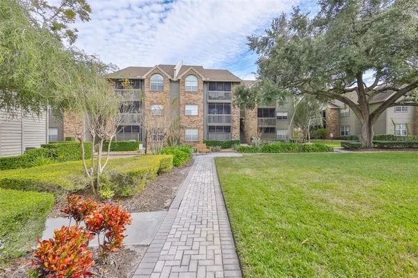 $1,850 | 2500 Winding Creek Boulevard, Unit G106, Clearwater, FL 33761