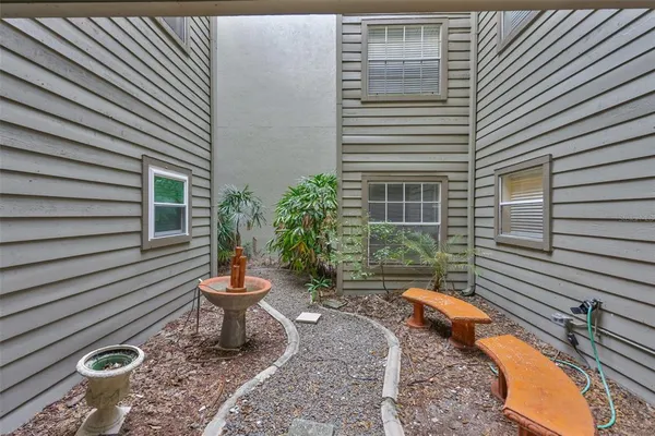 $1,850 | 2500 Winding Creek Boulevard, Unit G106, Clearwater, FL 33761