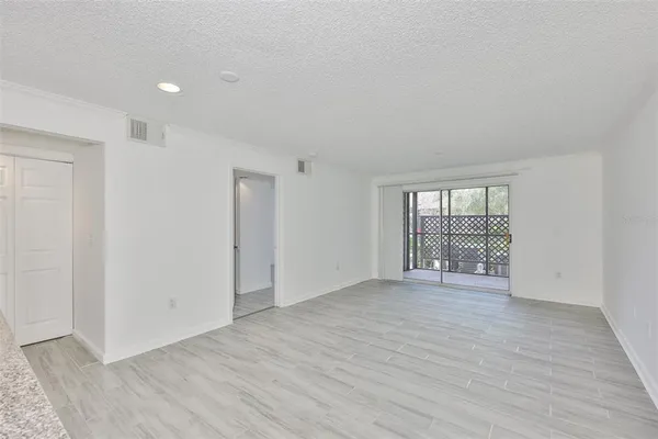 $1,850 | 2500 Winding Creek Boulevard, Unit G106, Clearwater, FL 33761