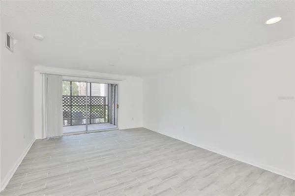 $1,850 | 2500 Winding Creek Boulevard, Unit G106, Clearwater, FL 33761