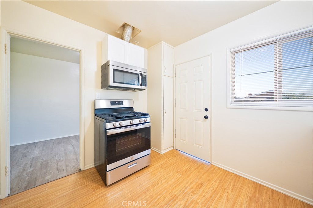 2493 Vasquez Place Riverside, CA 92507 - Photo 14 of 24