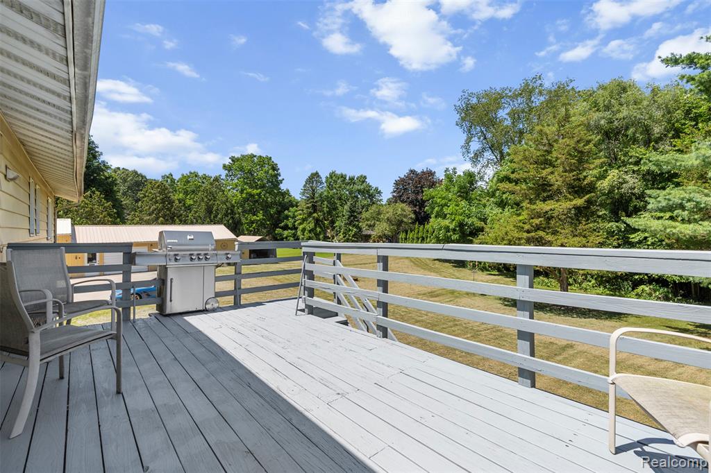 12075 Doane Road South Lyon, MI 48178 - Photo 42 of 67 Gallery Image 42