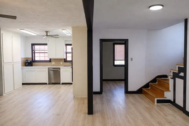 $3,000 | 5315 Bayway Drive, Baytown, TX 77520