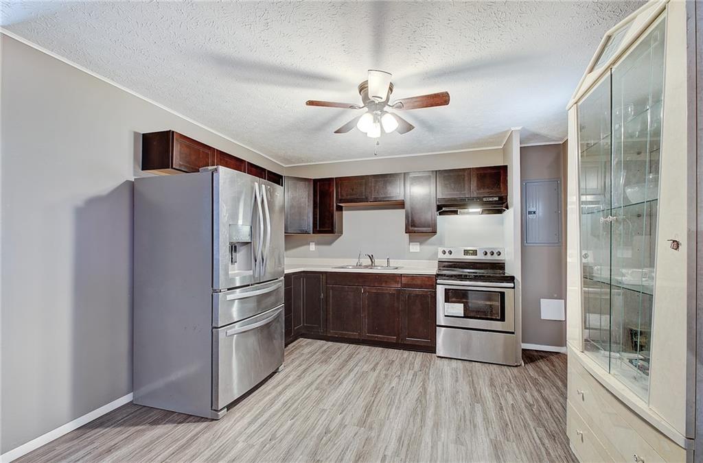 2472 Sickle Road Indianapolis, IN 46219 - Photo 8 of 25 Gallery Image 8
