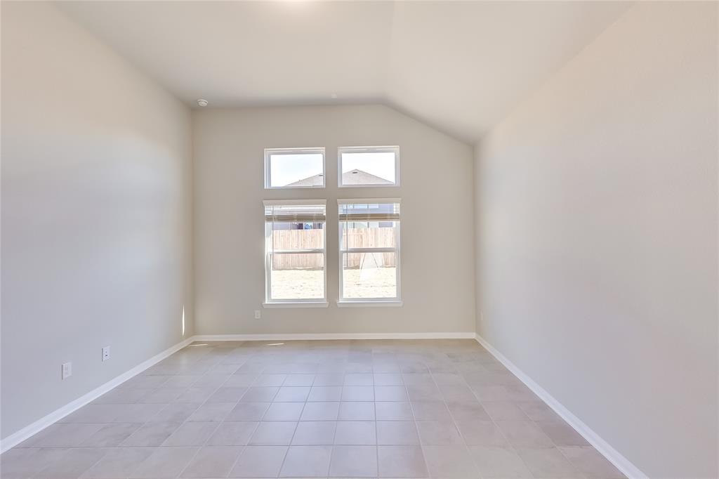 325 Diamondleaf Drive Buda, TX 78610 - Photo 13 of 29 an empty room with a window