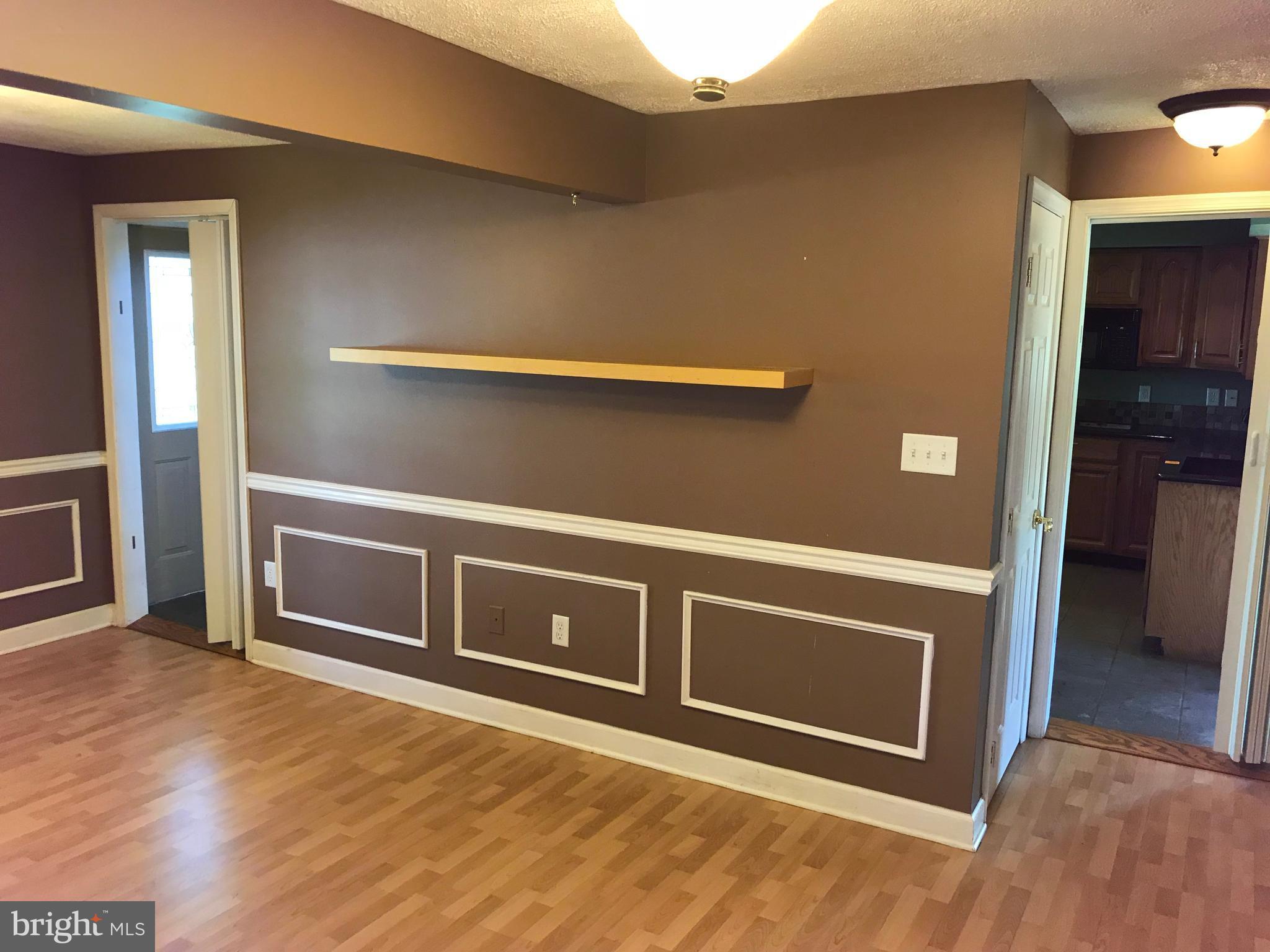 9705 Liberty Road Frederick, MD 21701 - Photo 13 of 29 Dining Room