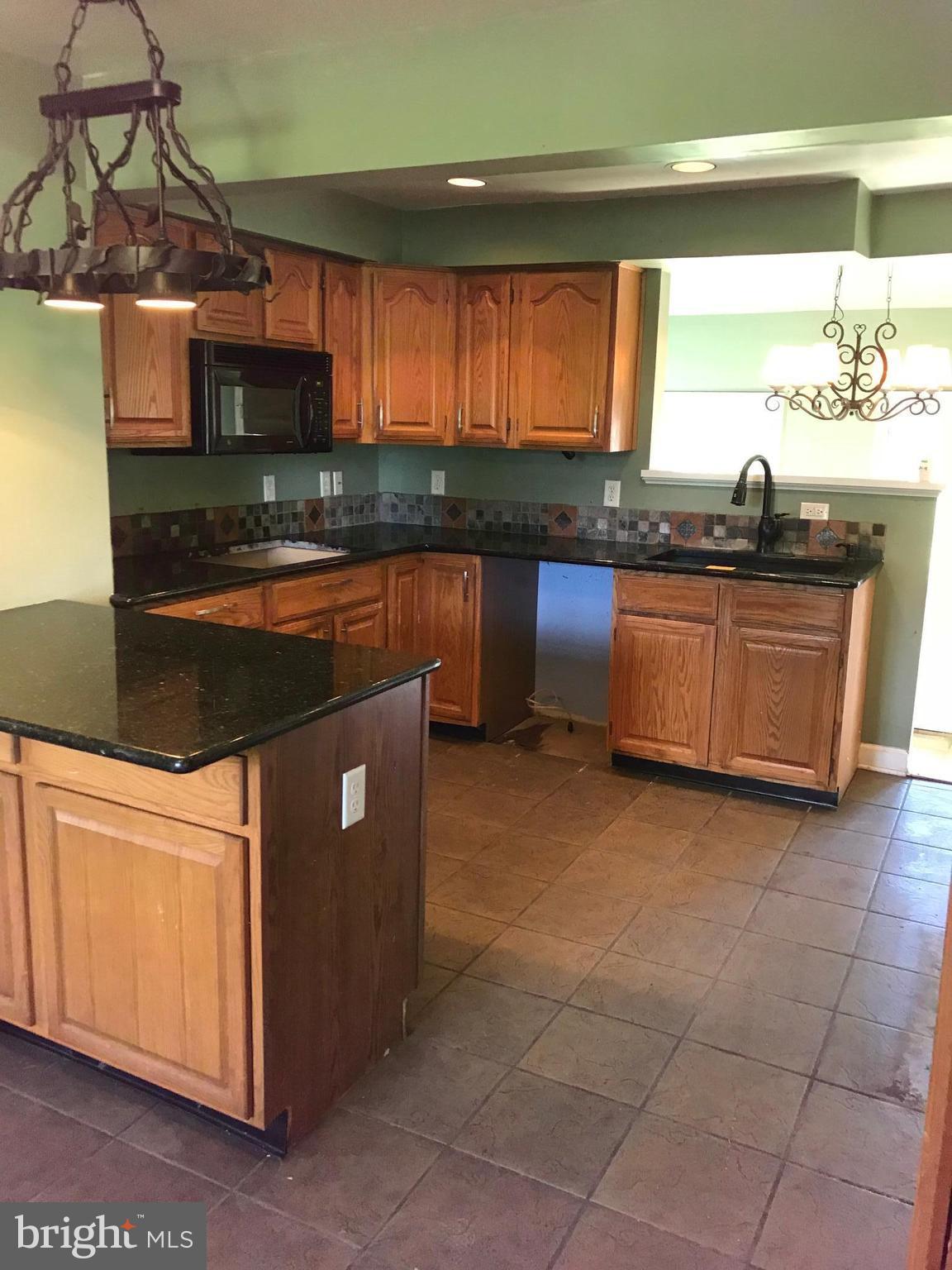 9705 Liberty Road Frederick, MD 21701 - Photo 14 of 29 Kitchen