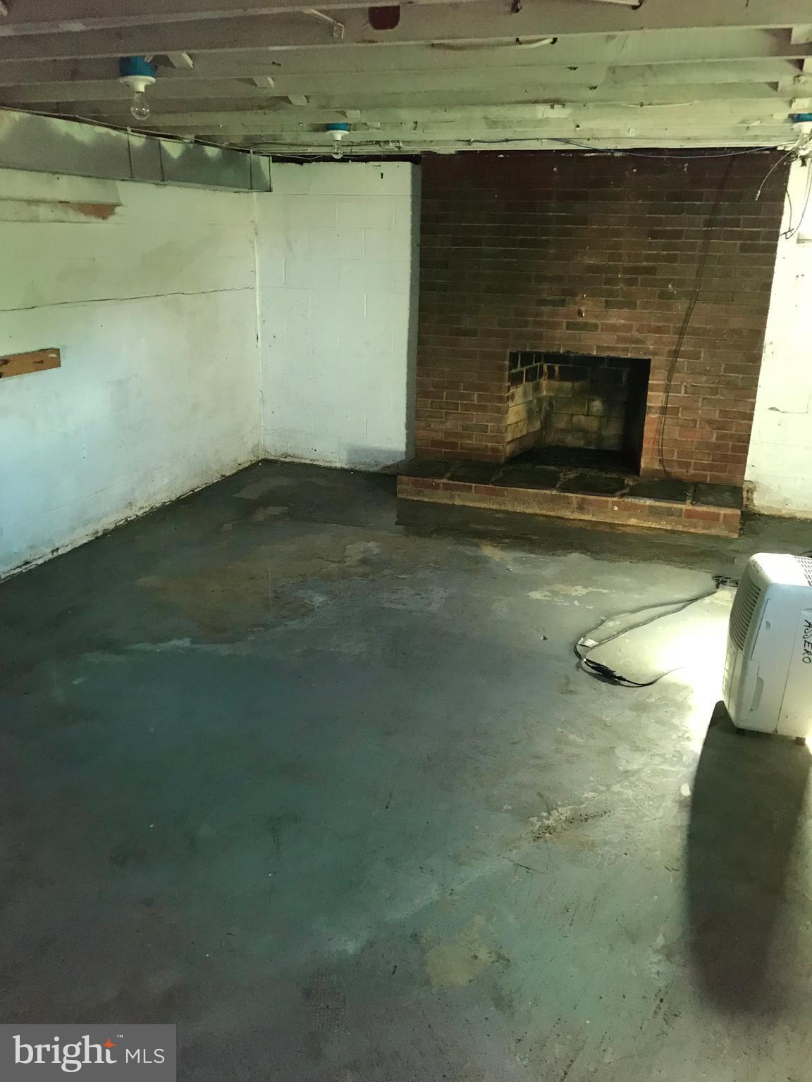 9705 Liberty Road Frederick, MD 21701 - Photo 23 of 29 Basement