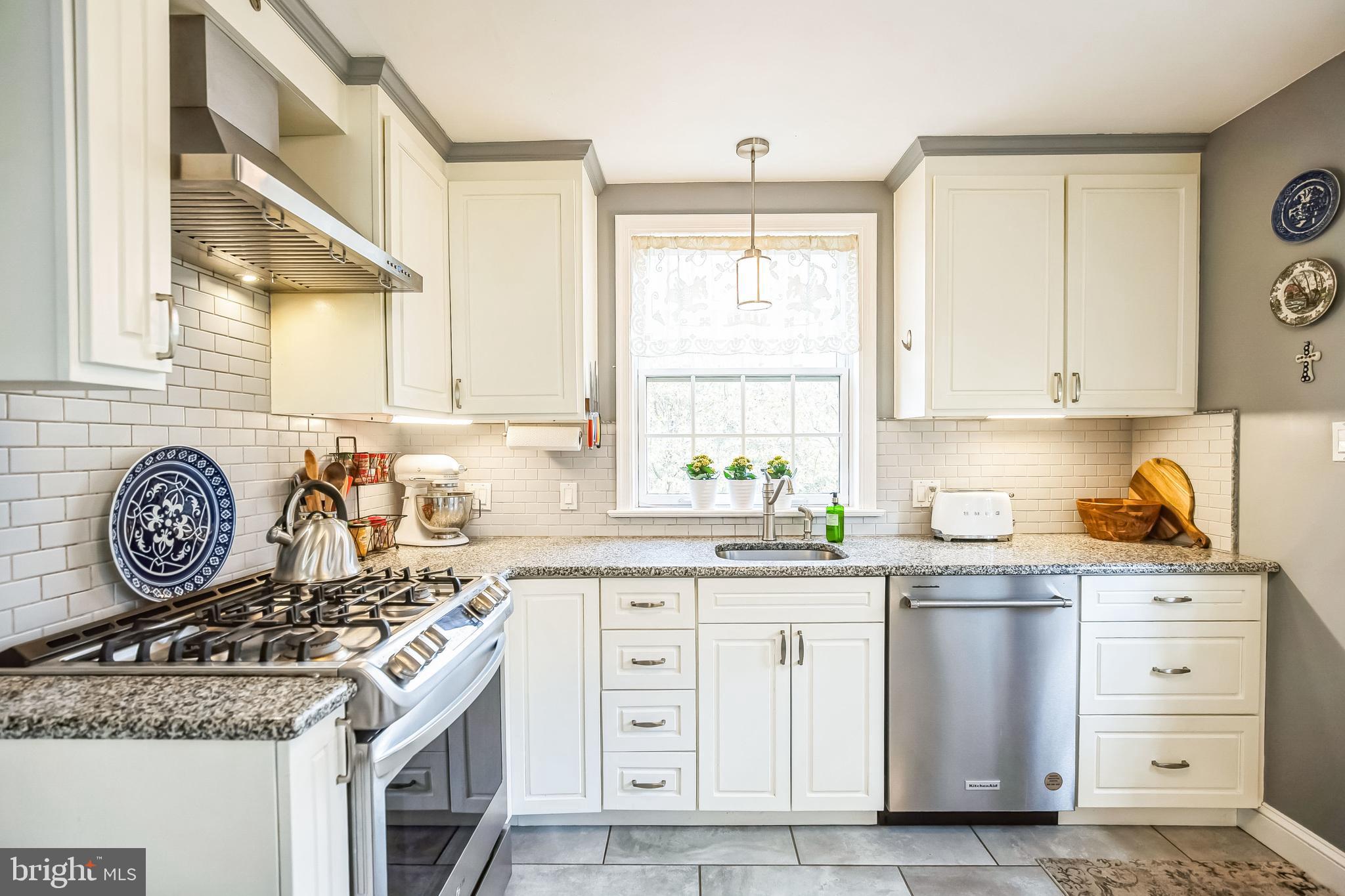 515 Lindley Road Glenside, PA 19038 - Photo 14 of 43 Kitchen