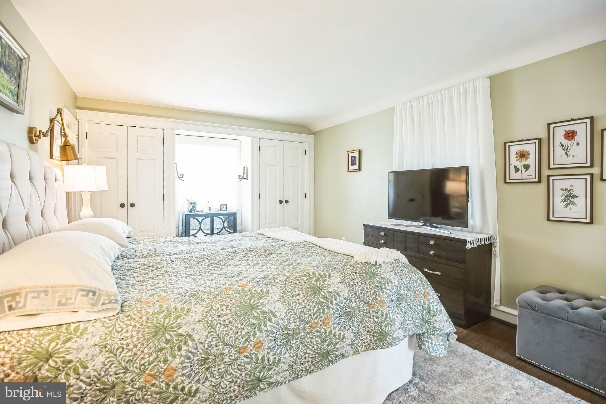 515 Lindley Road Glenside, PA 19038 - Photo 21 of 43 Primary Bedroom