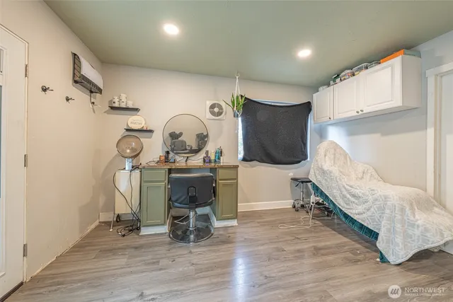 $725,000 | 30608 40th Avenue East, Graham, WA 98338