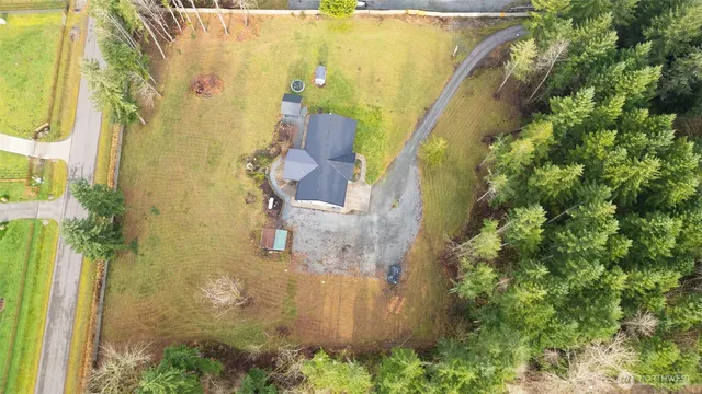 $725,000 | 30608 40th Avenue East, Graham, WA 98338