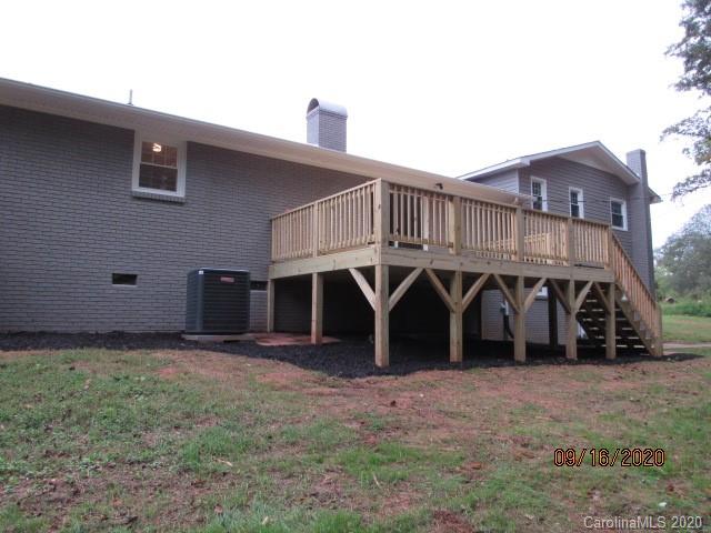 1671 Travis Road Conover, NC 28613 - Photo 3 of 23 Gallery Image 3