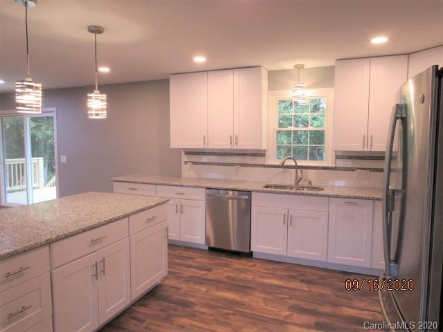 1671 Travis Road Conover, NC 28613 - Photo 5 of 23 Gallery Image 5