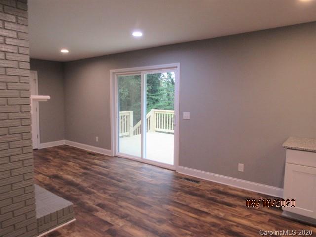 1671 Travis Road Conover, NC 28613 - Photo 8 of 23 Gallery Image 8