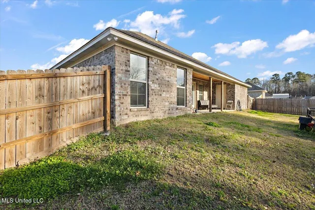 $286,900 | 109 Brunswick Cove, Unit 109, Canton, MS 39046