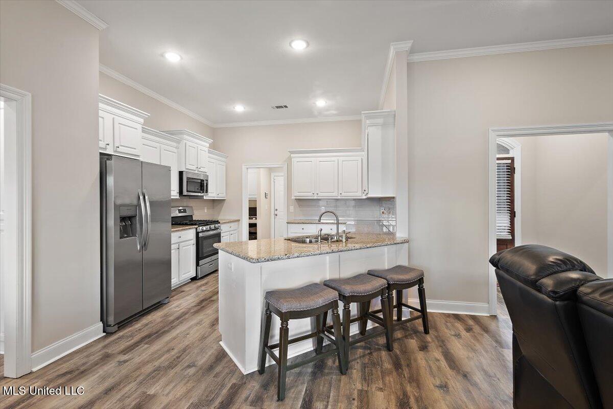 109 Brunswick Cove Canton, MS 39046 - Photo 10 of 34 10-HTP_7884