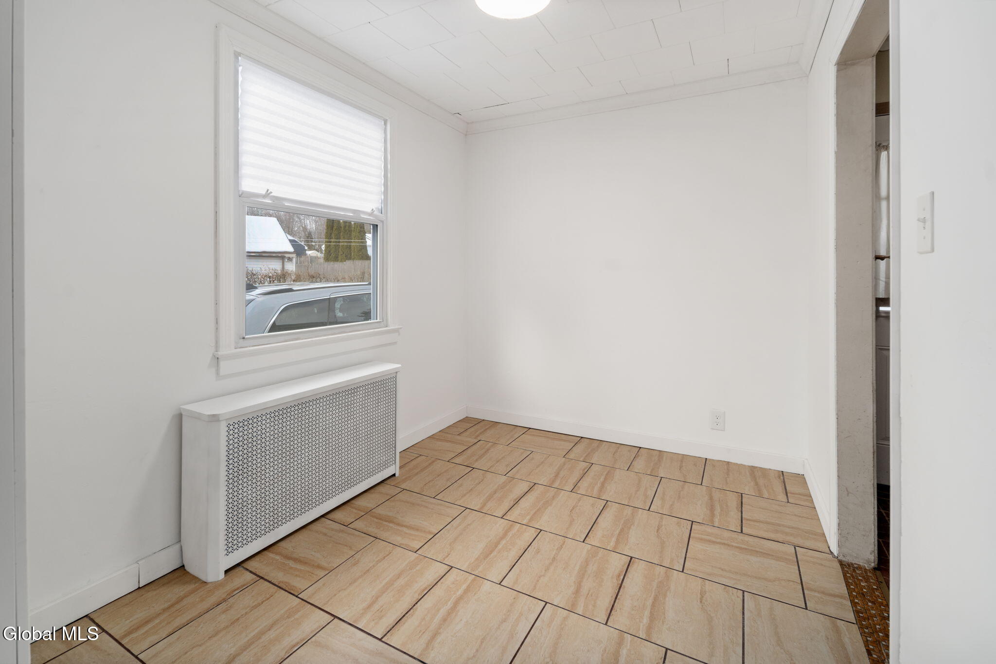 4 Woodrow Road Amsterdam, NY 12010 - Photo 15 of 55 9-4WoodrowRd_09