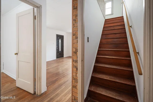 $199,500 | 4 Woodrow Road, Amsterdam, NY 12010