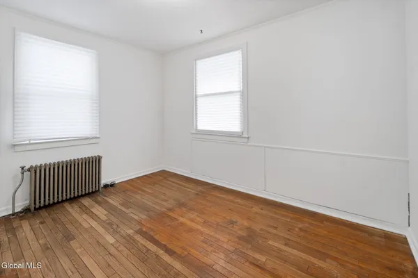 $196,000 | 4 Woodrow Road, Amsterdam, NY 12010