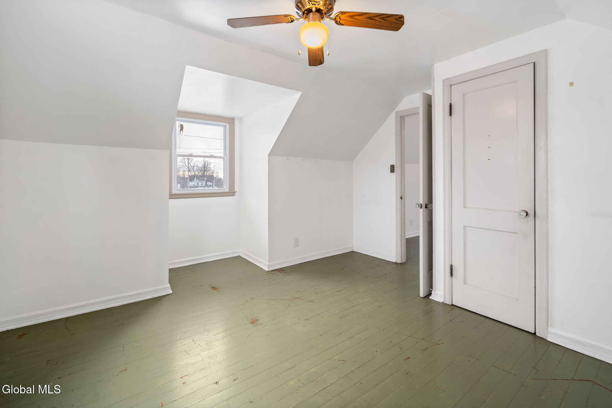 4 Woodrow Road Amsterdam, NY 12010 - Photo 29 of 55 23-4WoodrowRd_23