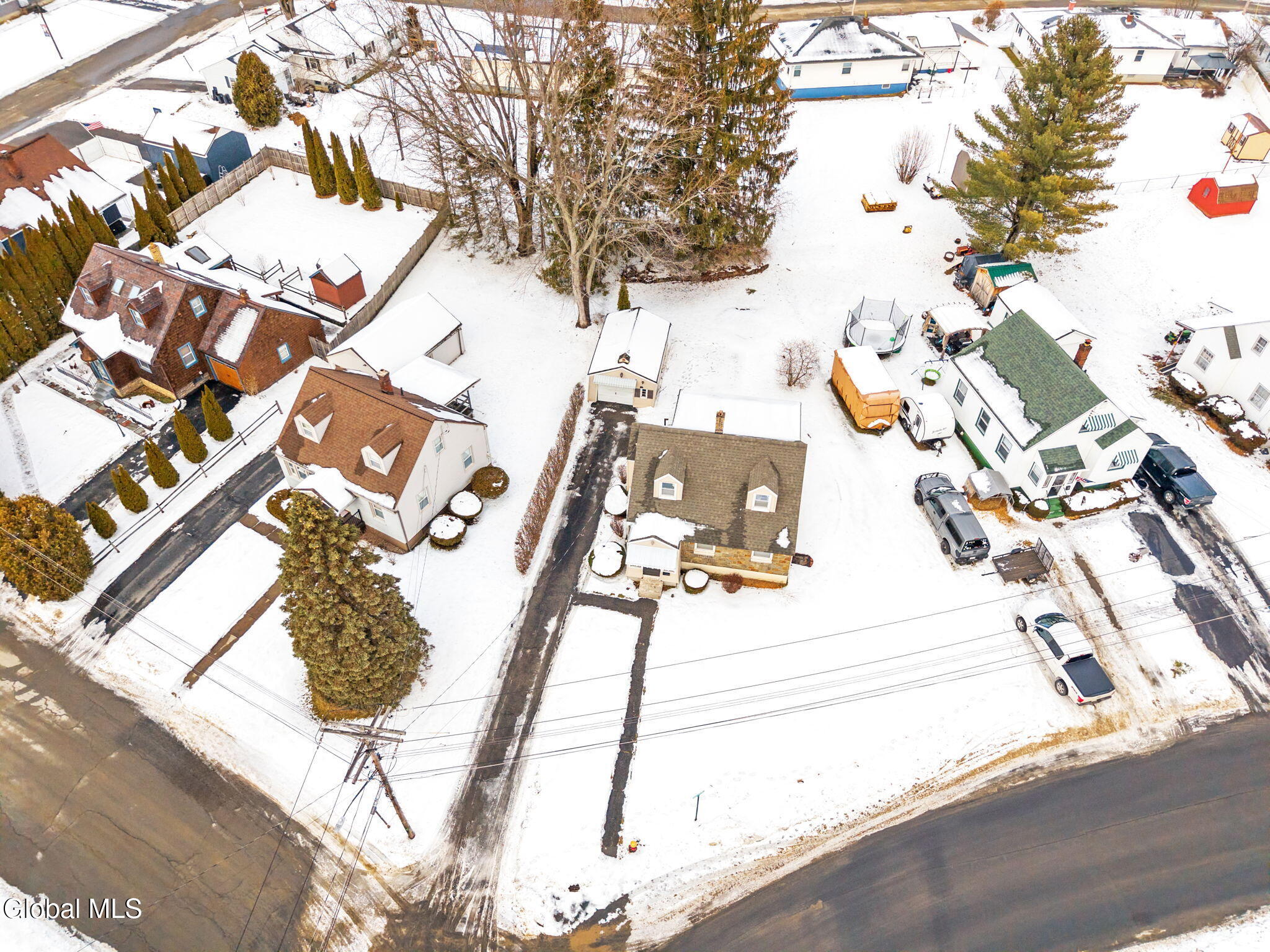 4 Woodrow Road Amsterdam, NY 12010 - Photo 35 of 47 35-4WoodrowRd_35