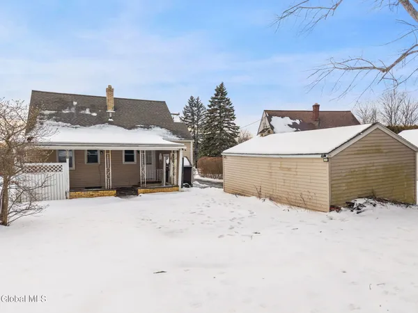 $196,000 | 4 Woodrow Road, Amsterdam, NY 12010