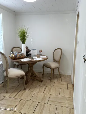 $196,000 | 4 Woodrow Road, Amsterdam, NY 12010