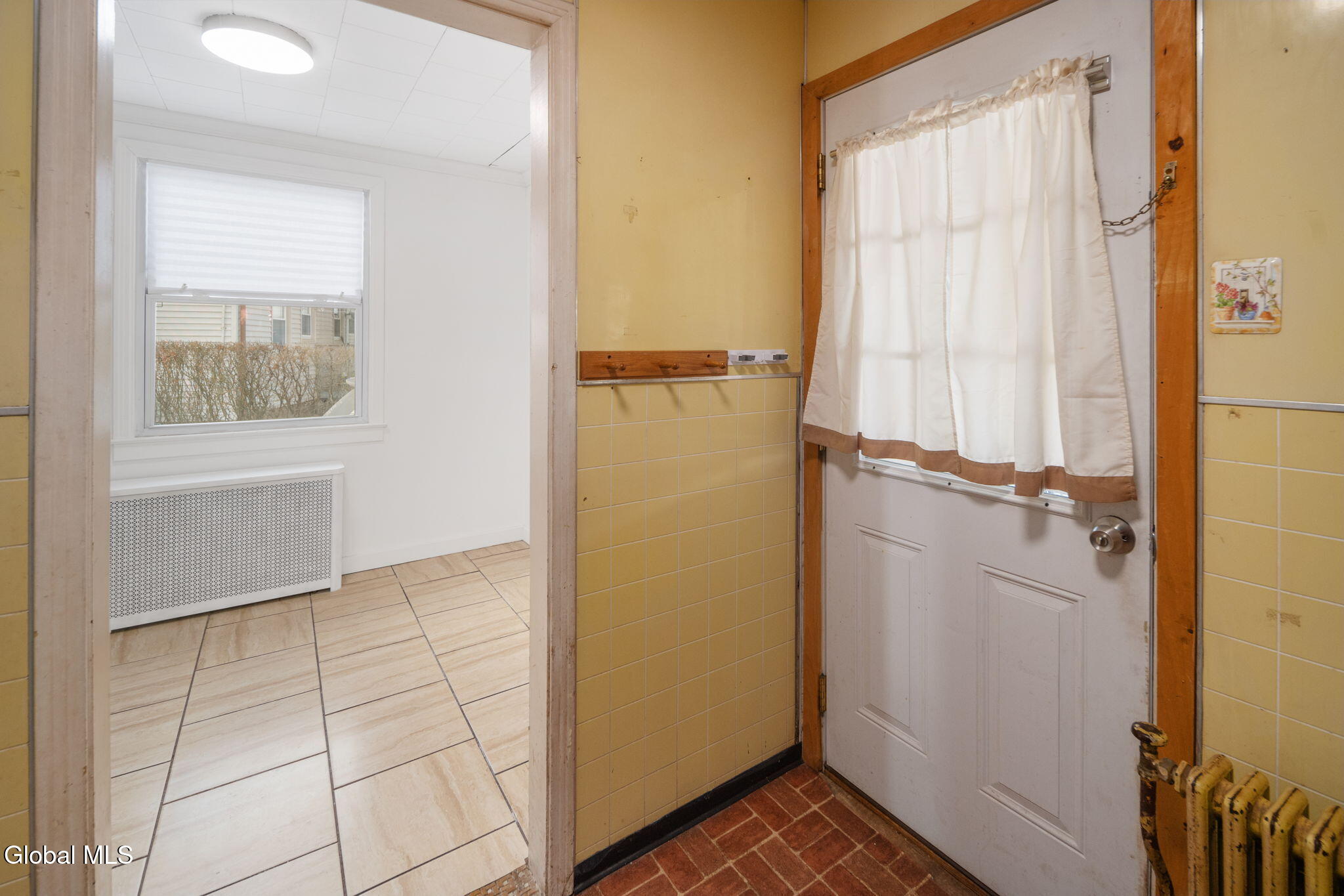 4 Woodrow Road Amsterdam, NY 12010 - Photo 10 of 47 10-4WoodrowRd_10